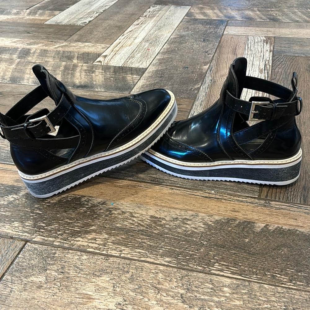 Zara Black Faux Patent Leather Oxford Wingtip Cutout Platform Sneakers Size 37